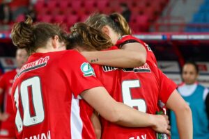 Dans un contexte peu évident, le DFCO féminin se démène pour décrocher de bons résultats.