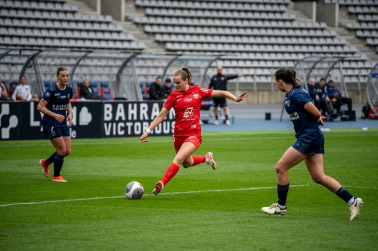 D1F : une saison remarquable du DFCO s&rsquo;achève sur un succès historique à Paris !