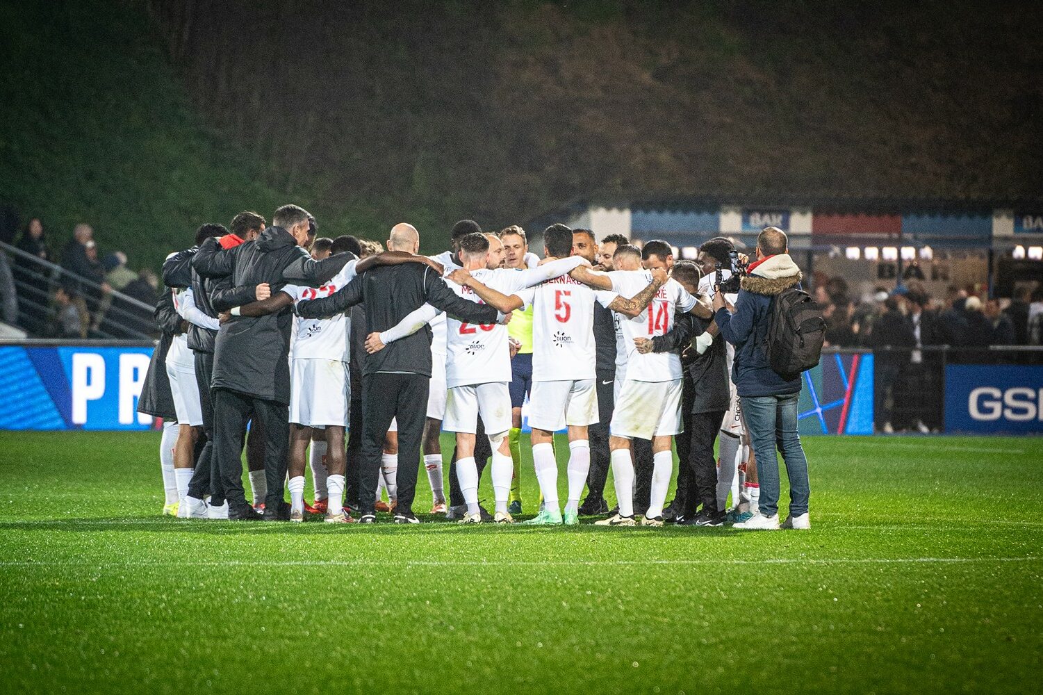 Concarneau 1-2 DFCO : le vent en poupe