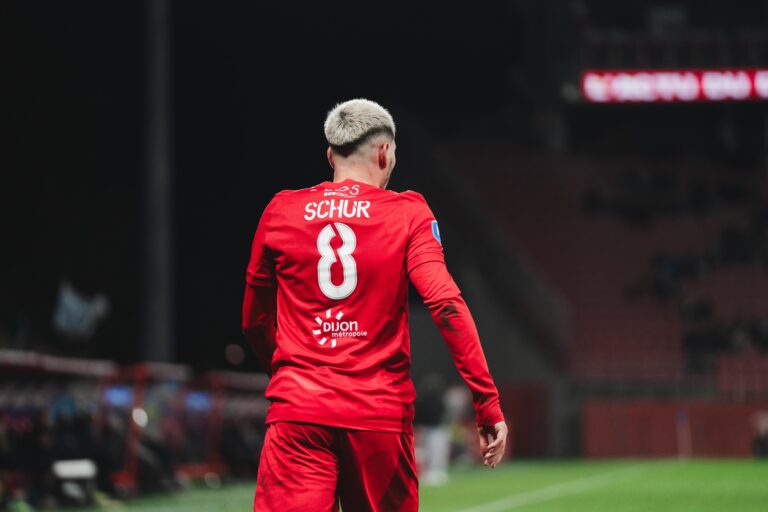National (J20) – Regardez le match Dijon FCO – Le Mans FC en direct !