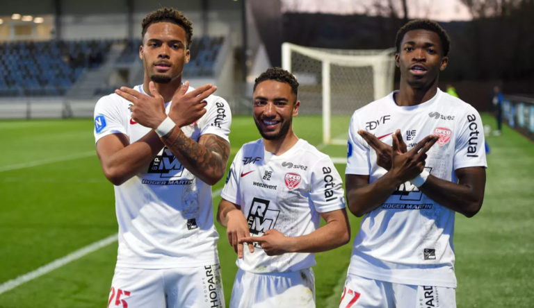 Versailles 2-3 DFCO : l&rsquo;appel du devoir