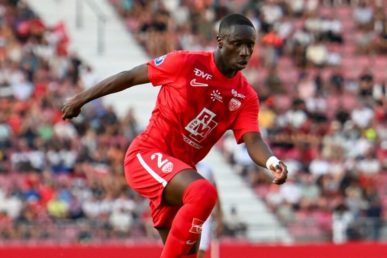 National (J4) – Regardez le match DFCO – Paris 13 Atletico en direct !