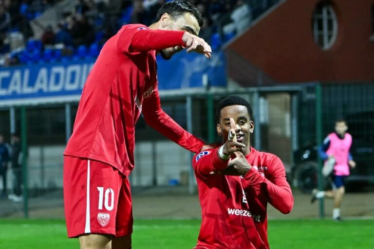 Villefranche 1-2 DFCO : Chouffet à blanc